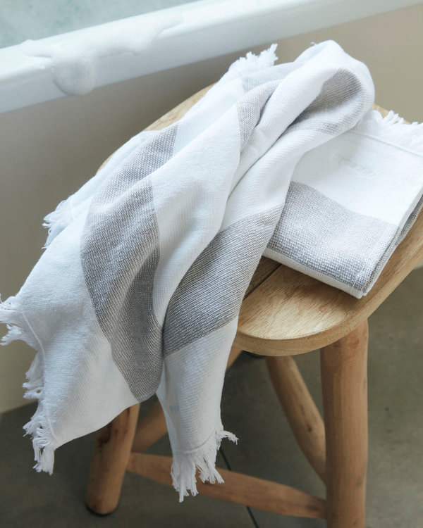 Meraki - Handtuch, Barbarum, weiße und braune Streifen
